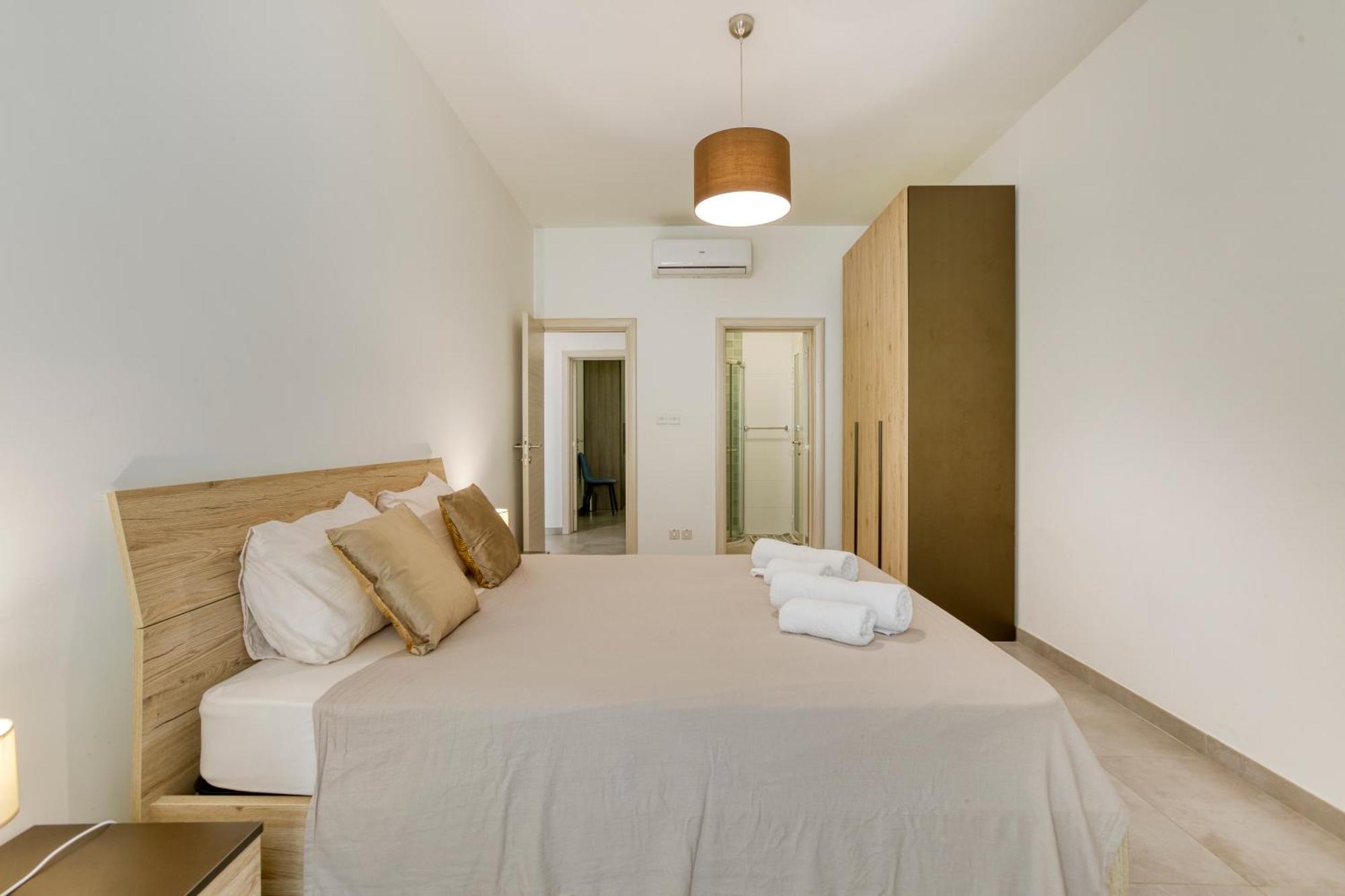 Annitchka Mansions - Apartment In Central Malta Birkirkara Exterior photo