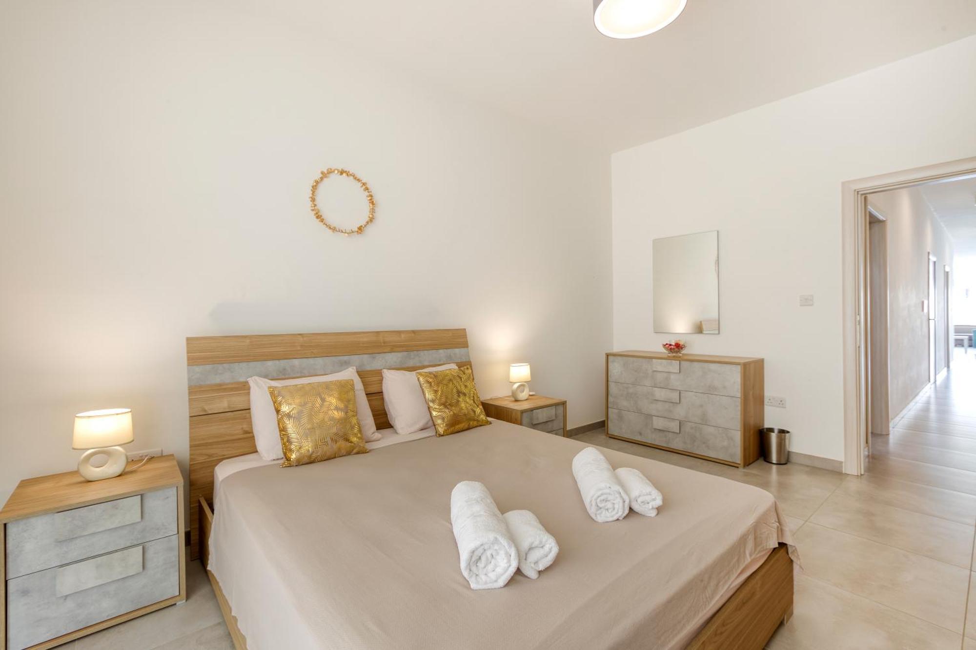 Annitchka Mansions - Apartment In Central Malta Birkirkara Exterior photo